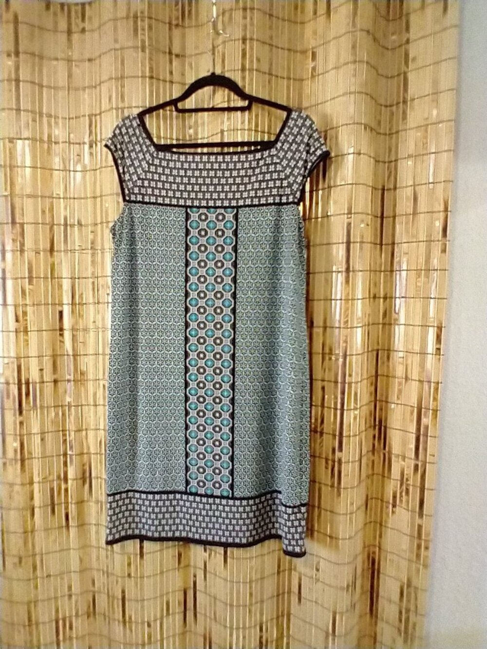 Max Studio Geometric Print Cap-Sleeve Shift Dress